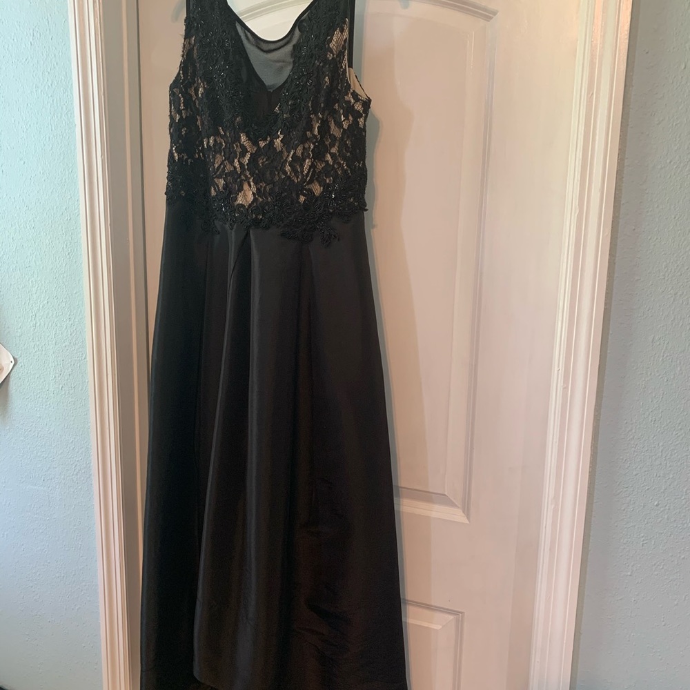 Formal cocktail dress by Melrose Social